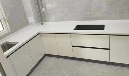 泰安全铝定制家居如何满足用户的使用习惯?